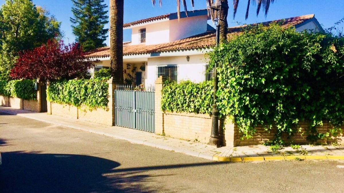 Espartinas House | Villa Ferrer in the hills of the Sevillian Aljarafe