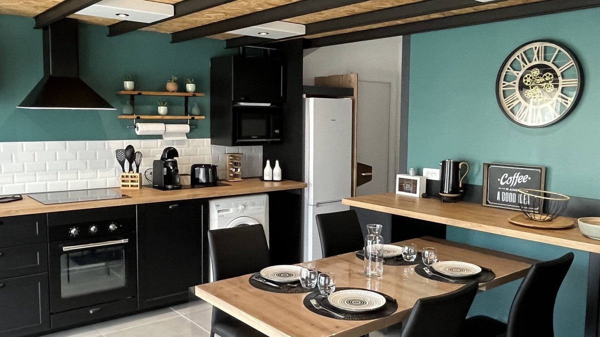 Chateauneuf-les-Martigues Villa | Villa de 70m2 Avec Jardin Privé Parking Privatif Endroit Calme