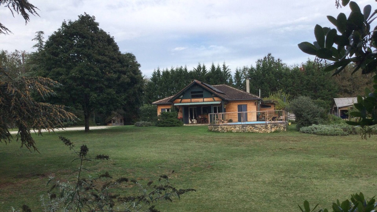 Cubjac Villa | Villa Intime Avec Piscine en Périgord Blanc