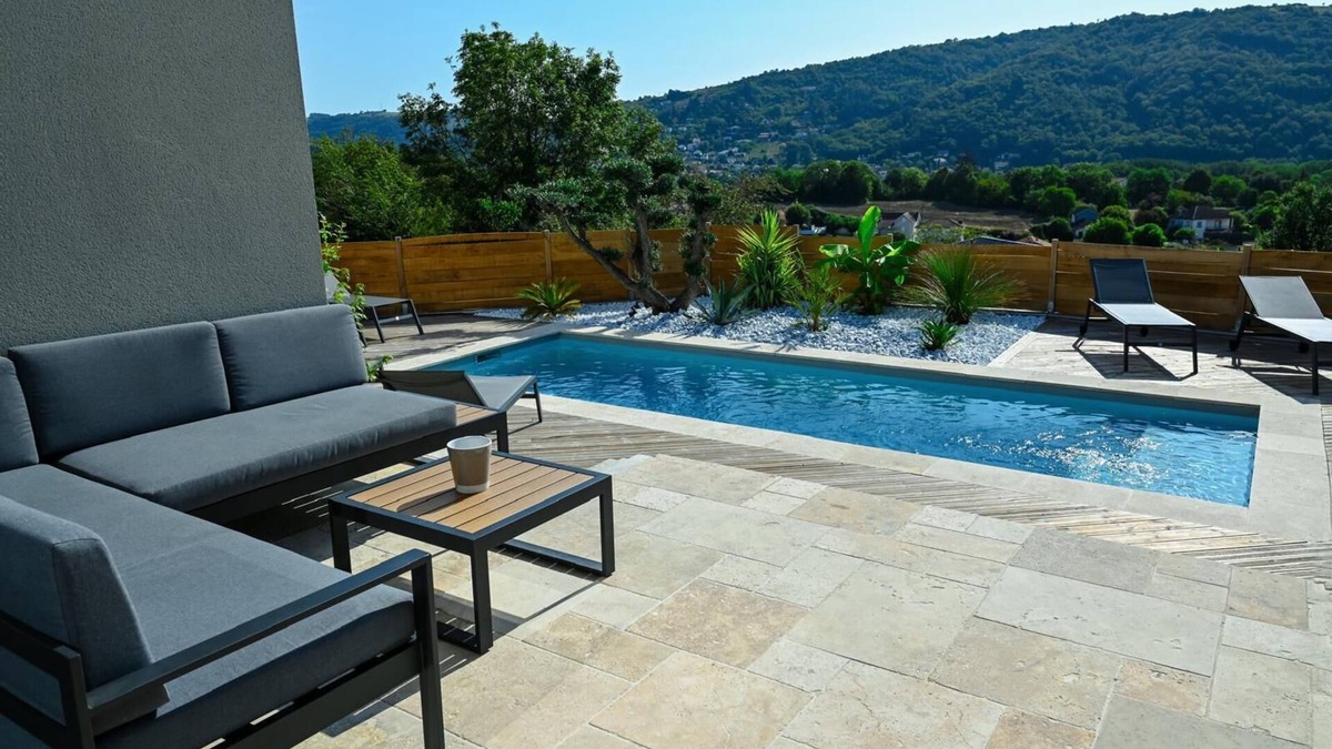 Villefranche-de-Rouergue House | Villa Kevin Piscine, Pool House et Pétanque 6 à 8 Personnes