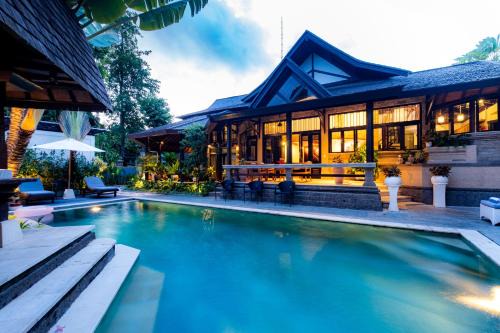Petitenget Villa | Villa Frangipani Seminyak