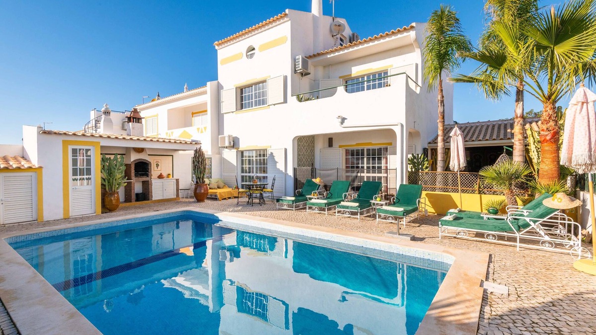 Gale Villa | Villa Galé Sun - luxury, private pool, AC, wifi 5 minutes from the beach