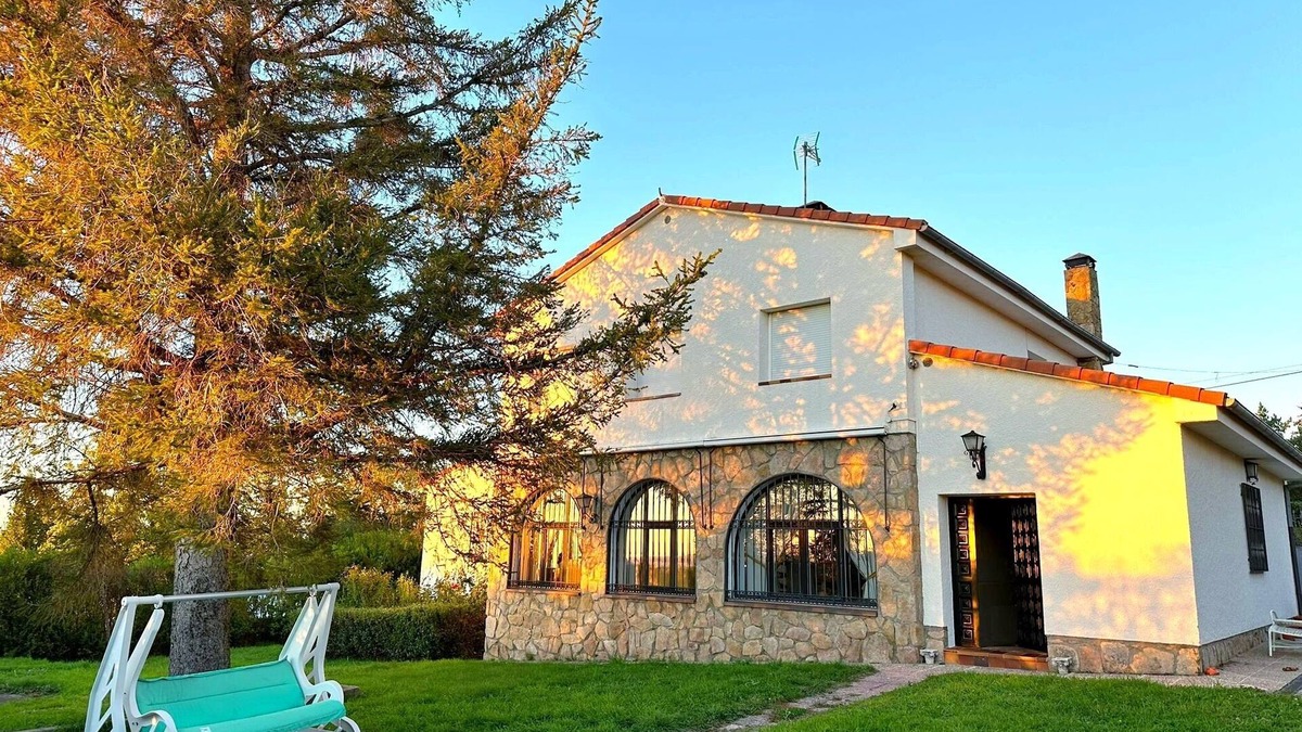 Otero de Herreros Cottage | Villa Gallina