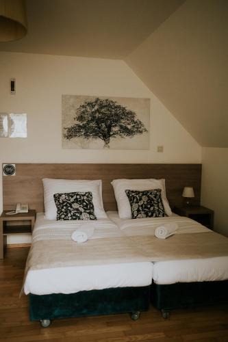 Olesnica Hotel | Villa Garden