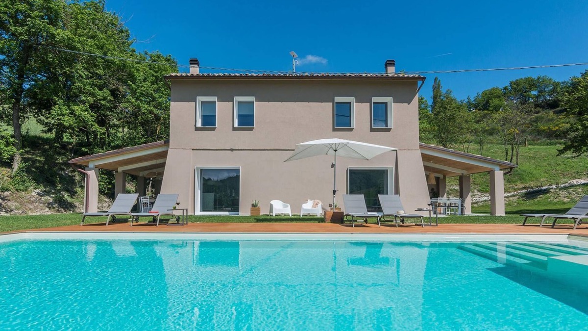 Fermignano Villa | Villa Gea 12 - Five Bedroom Villa, Sleeps 12