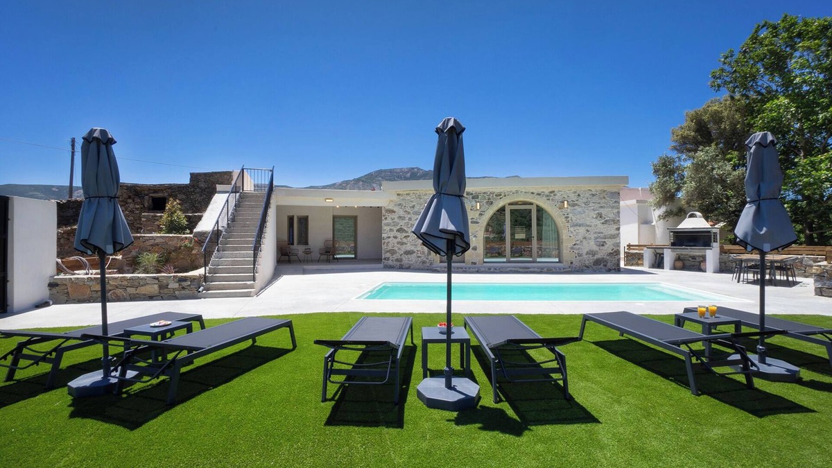 Livadia Villa | Villa George, 3 BD, private pool, brand new, cozy