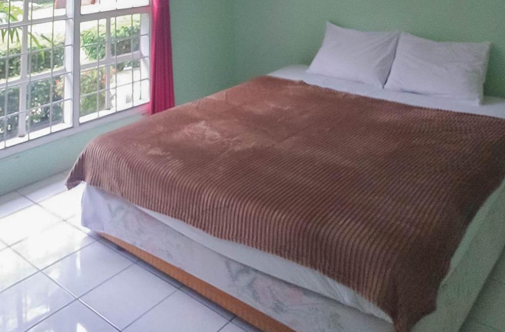 Cilimus Hotel | Villa Getsemani Mitra RedDoorz