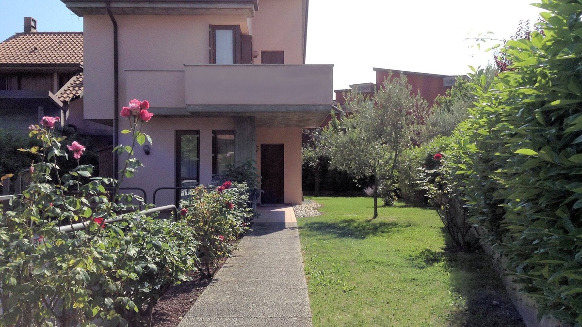 San Felice del Benaco House | Villa Gianni - Single house with garden