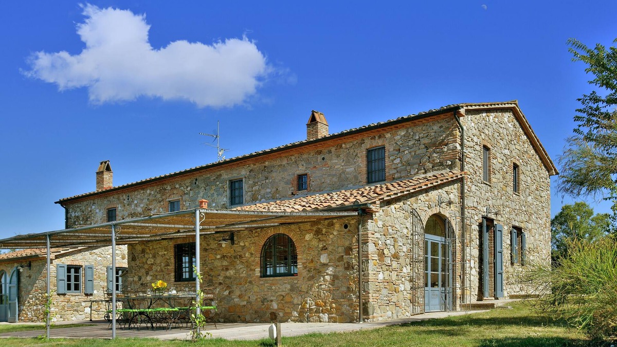 Casale Marittimo Villa | Villa Ginestra by Fantasia Villas