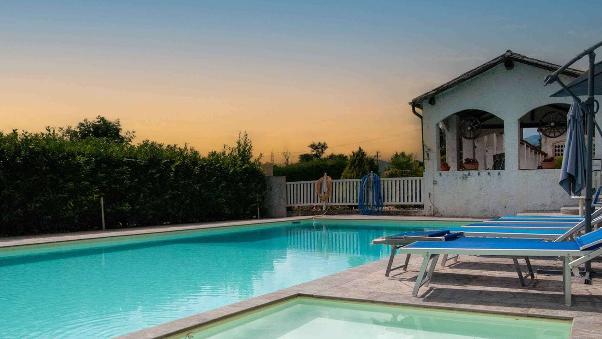 Cappella Maggiore Villa | VILLA GIO' great pool,between Venice, Dolomites and Prosecco Hills, 12/14 people