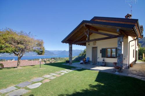 Castelveccana Villa | Villa Giorgia Private Pool - Happy Rentals