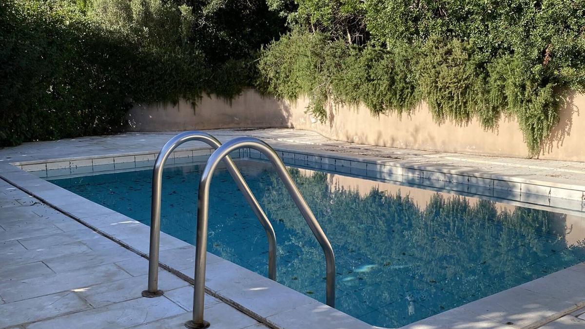 Porto-Vecchio House | Villa Giulia - 4/5 pers. Shared heated swimming pool, in the middle of the Corsican maquis