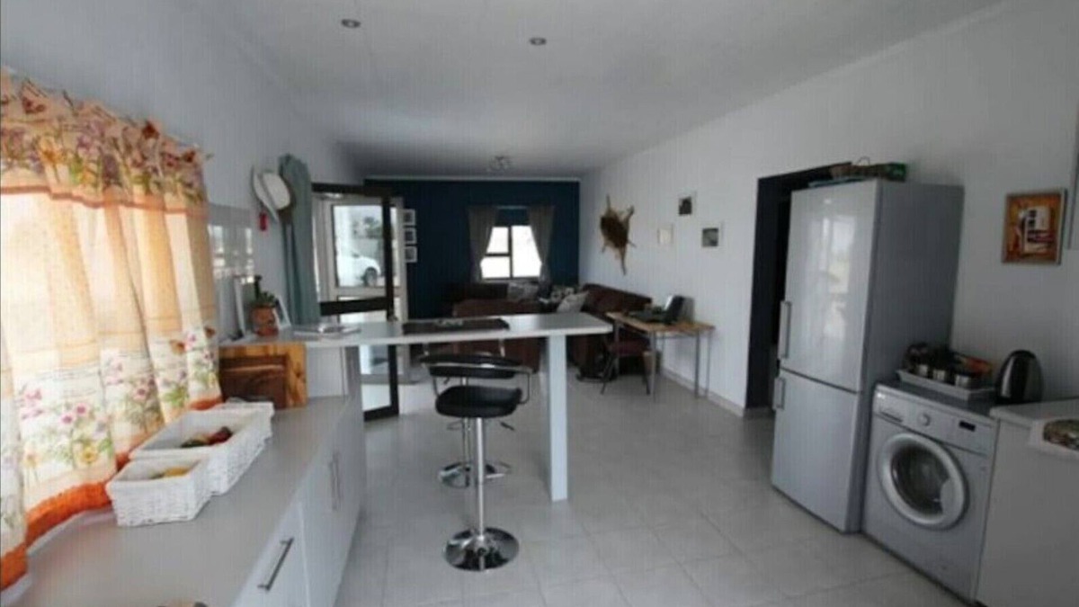 Ongwediva Bed & Breakfast | Villa Graf Guest House - suite 3