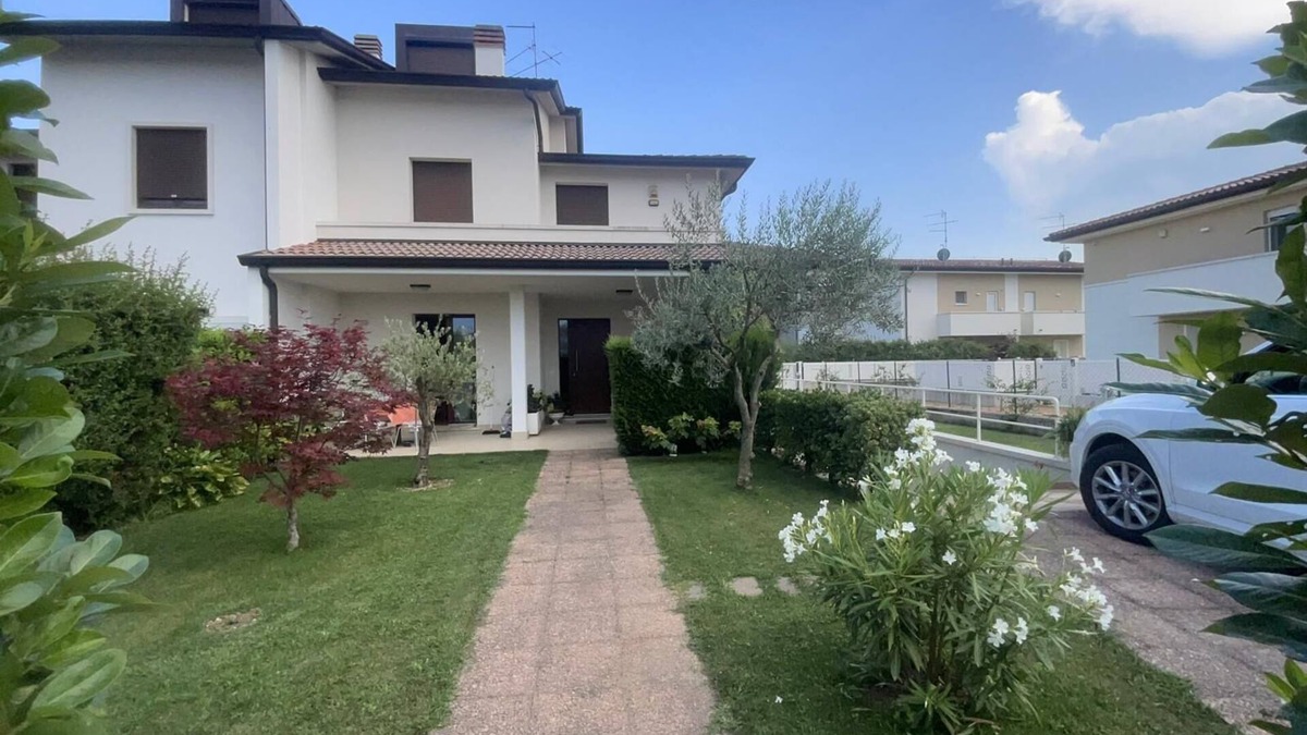 Bussolengo Villa | Villa Green Harmony - Ideal Solution to stay near Verona and Garda Lake