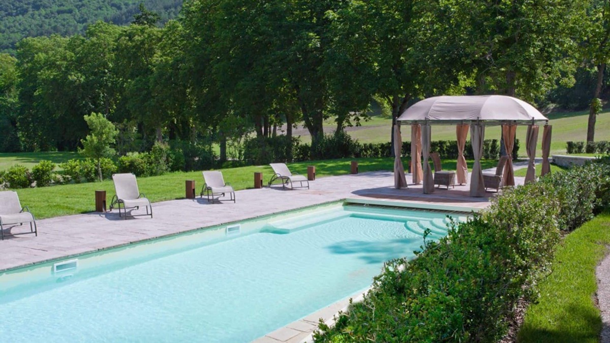 Nerbisci Villa | Villa Gubbio - Luxury Villa Rental with private swimming pool in Gubbio, Umbria