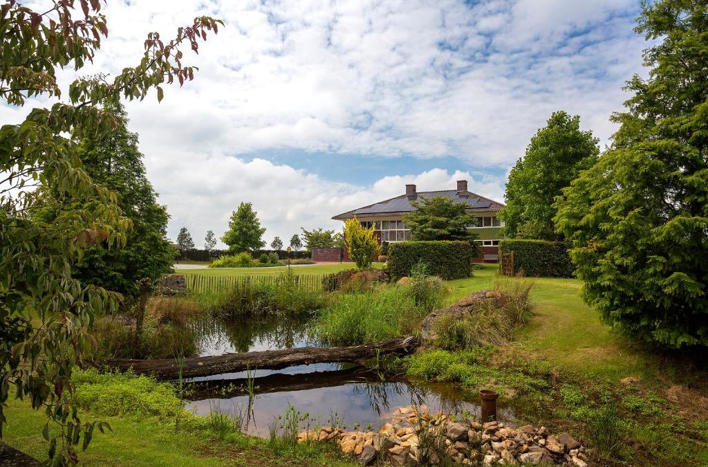 Vierlingsbeek Bed & Breakfast | Villa het Bascour
