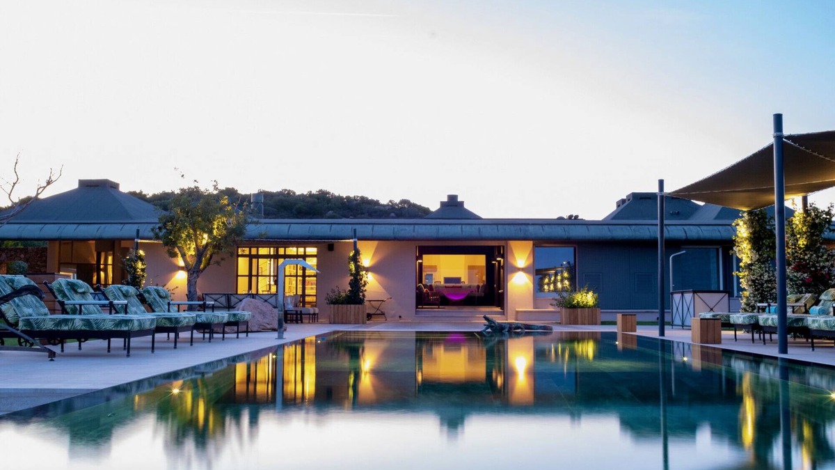 Capo Coda Cavallo Villa | VILLA HORTENSIA - Nine Bedroom Villa, Sleeps 17