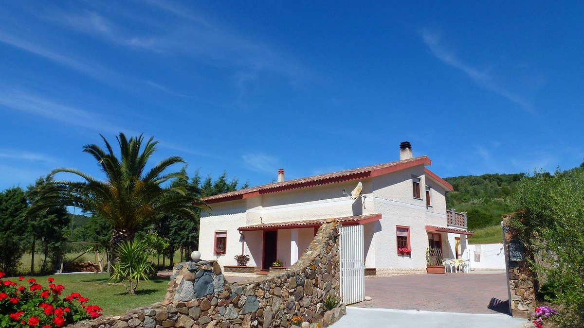 Teulada Villa | Villa house with garden for 4 people