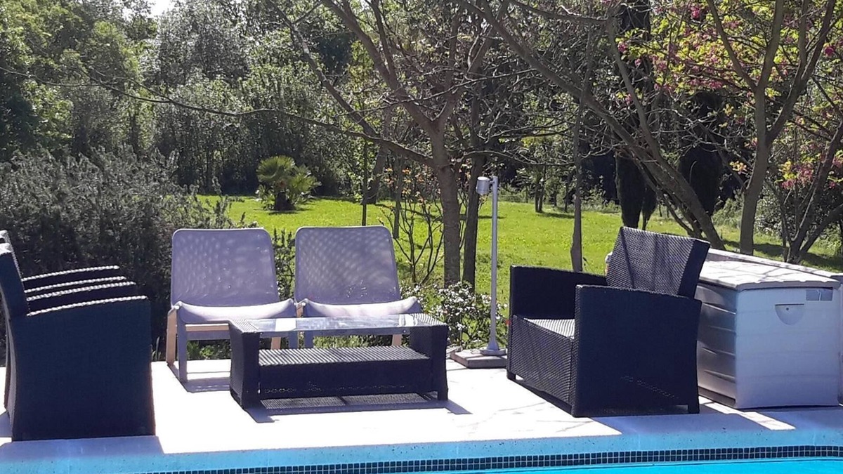 Sales de Llierca Villa | Villa "Idyllic guest wing of villa" with Mountain View, Pool, Garden, Terrace, A/C & Wi-Fi