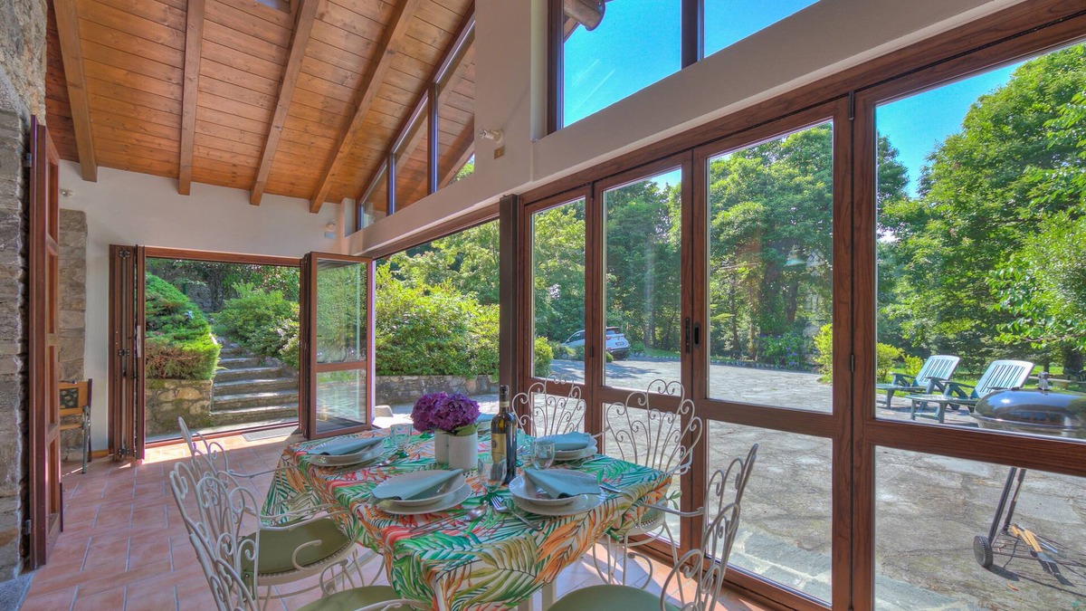 Castelveccana Villa | Villa Il Castagno Few Min From Beach, Castelveccana, Italy