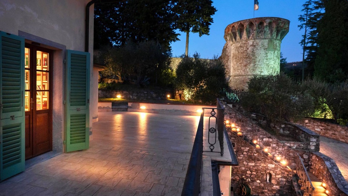 Pescia Villa | VILLA IL TORRIONE: Elegance and luxury home between Lucca and Florence with SPA