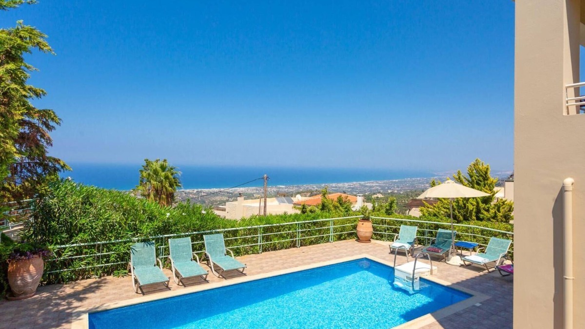 Roussospiti Villa | Villa Ilia - Four Bedroom Villa, Sleeps 9