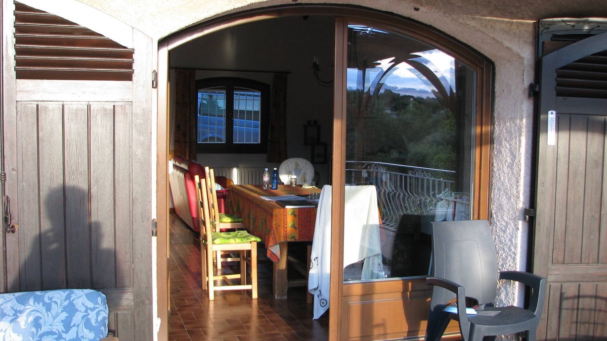 Antheor Villa | Villa in a quite place whit pool and many flower