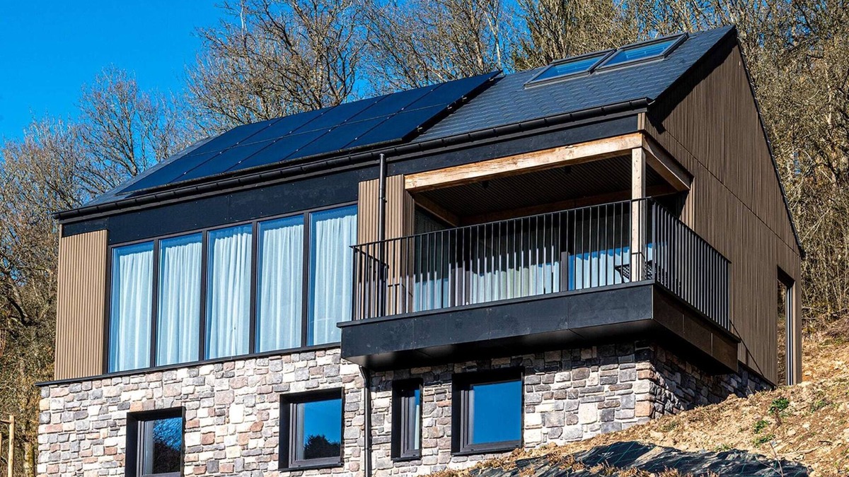 Maboge Villa | Villa in Belgium with Private Terrace