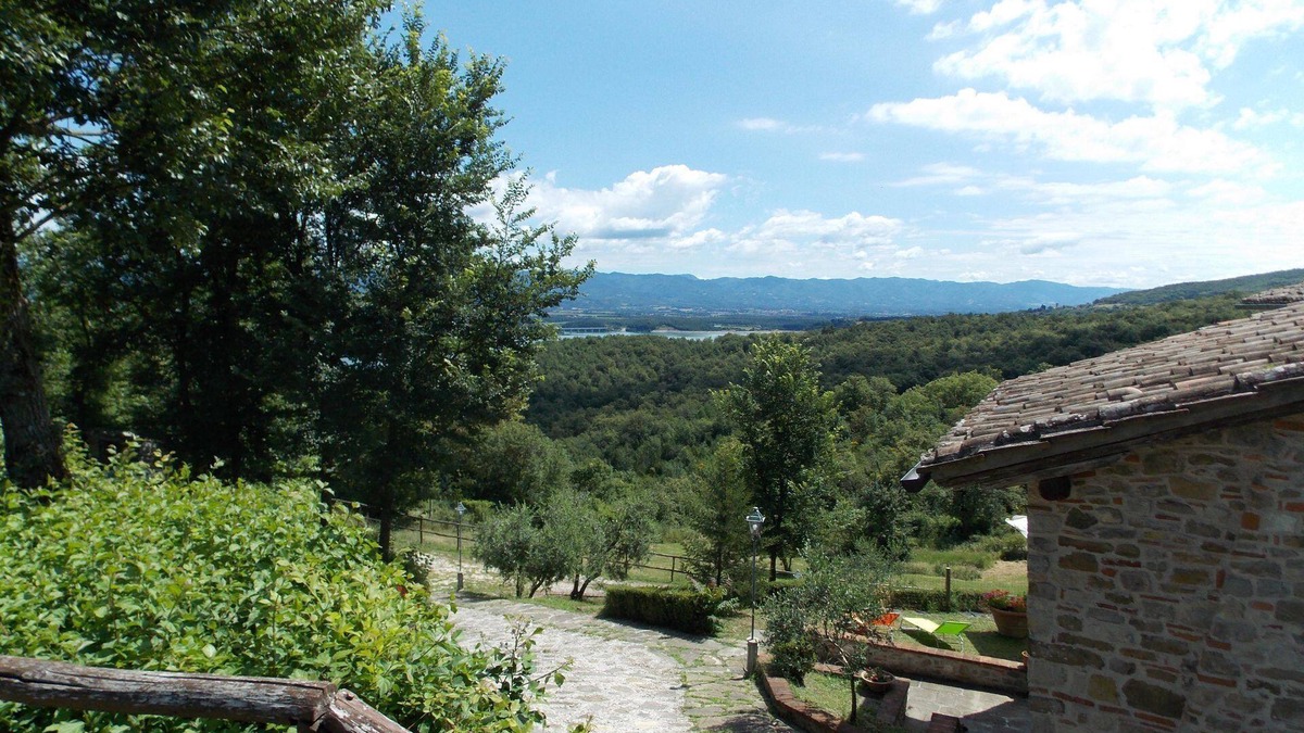 Barberino di Mugello Villa | Villa in Barberino Di Mugello with 7 bedrooms sleeps 15