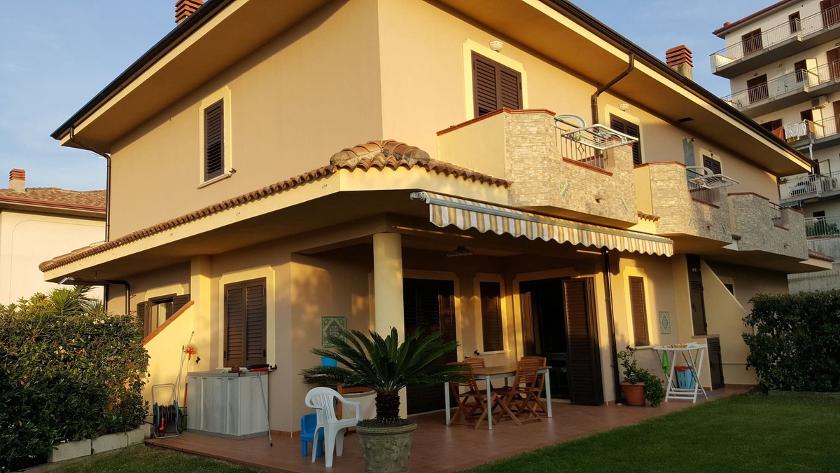 Belvedere Marittimo Villa | VILLA IN BELVEDERE MARITTIMO ABOUT 200 METERS FROM THE SEA