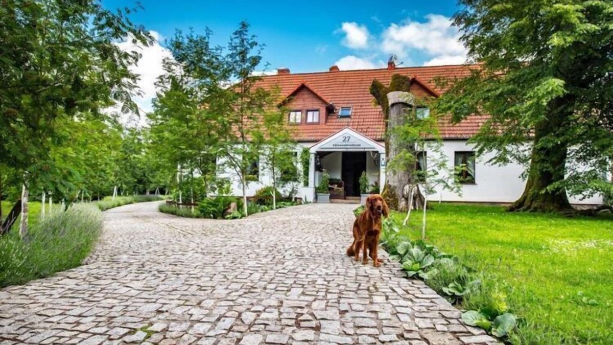 Łobez Villa | Villa in Bełczna near Lake Klępnicko