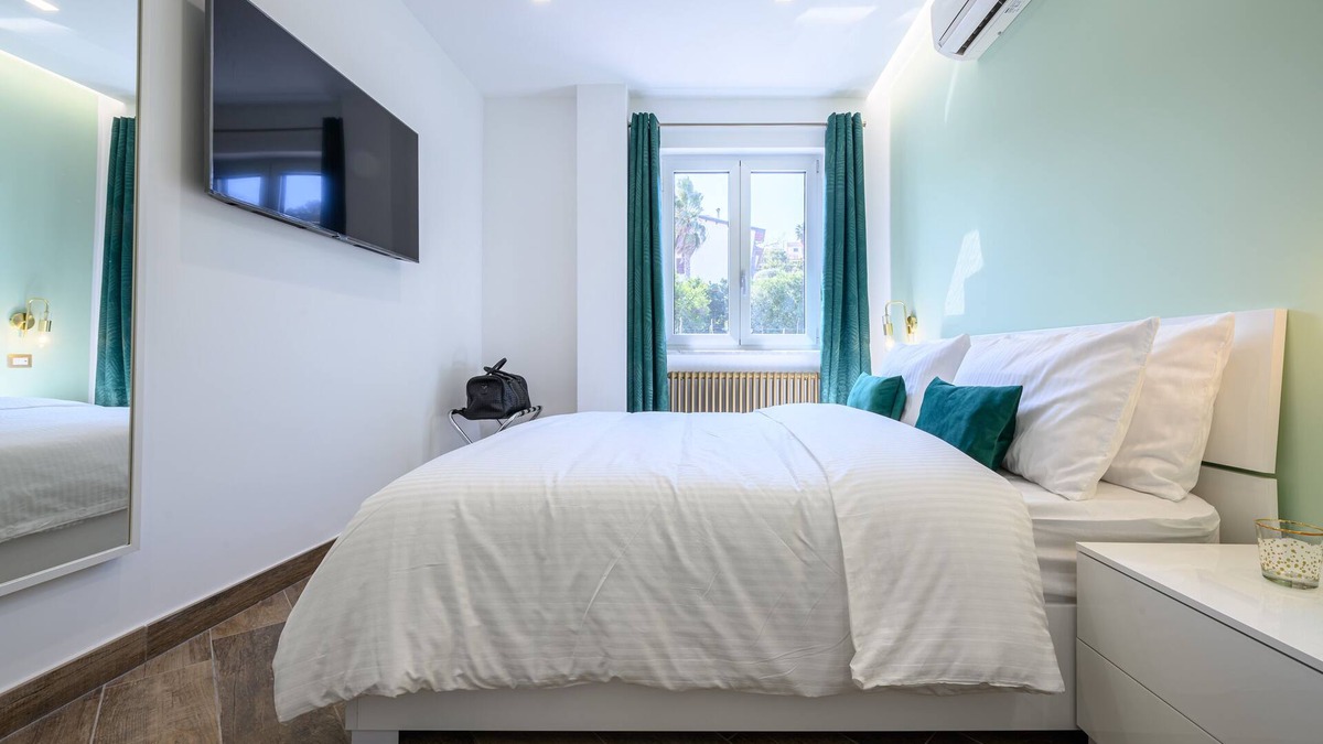 Quarto Apartment | Villa In Bed Green Suite