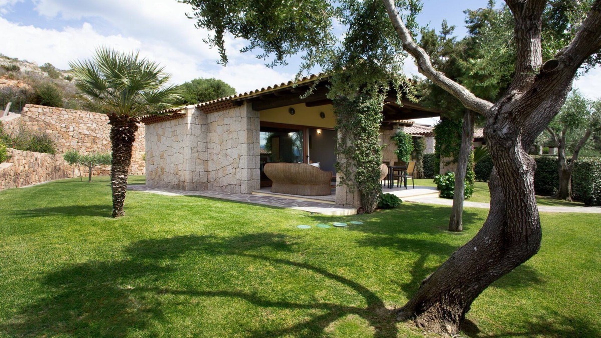 Capo Coda Cavallo Villa | Villa in Capo Coda Cavallo with 3 bedrooms sleeps 6