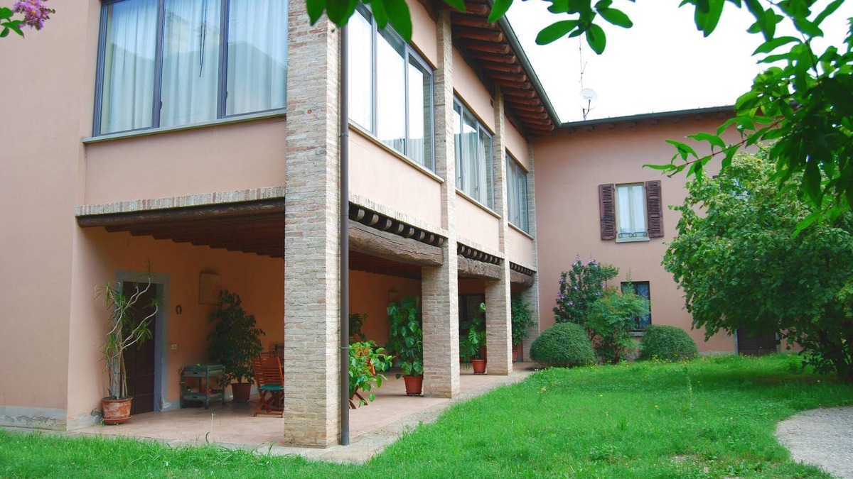 Capriolo Villa | Villa in Capriolo near Lake Iseo