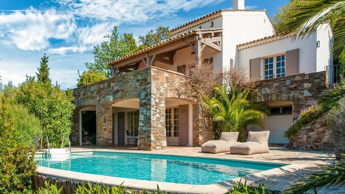 Pardigon Villa | Villa in Cavalaire with Sea View & Pool