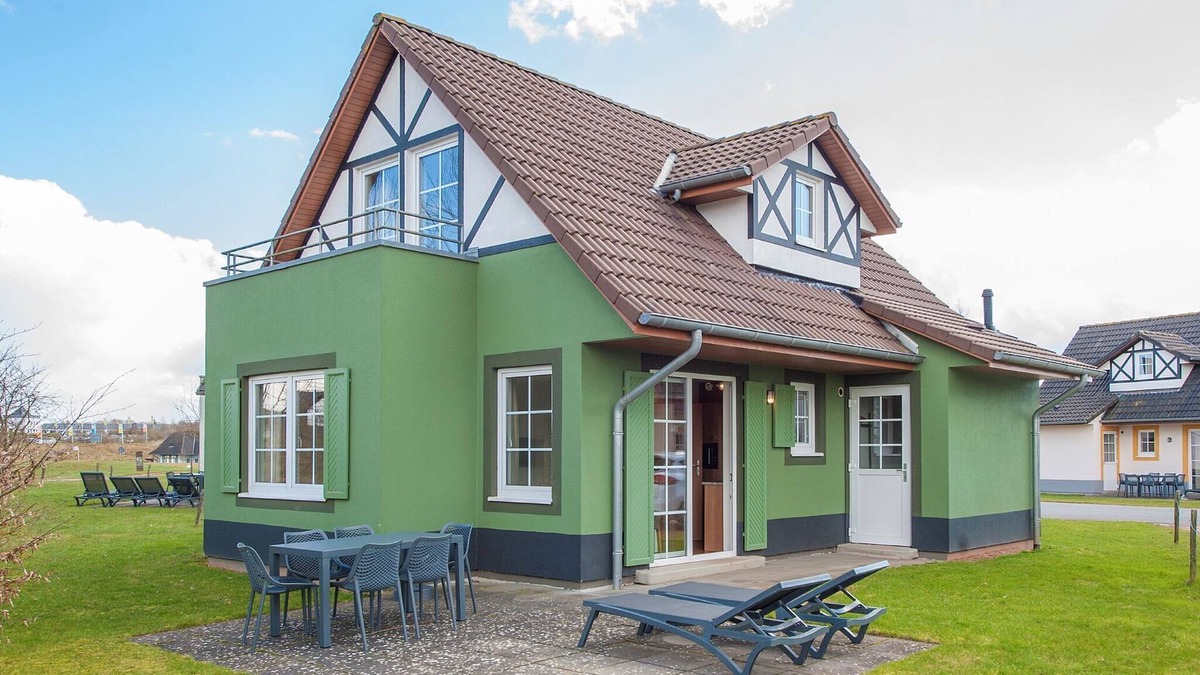 Ediger Villa | Villa in Cochem with Garden and Parking