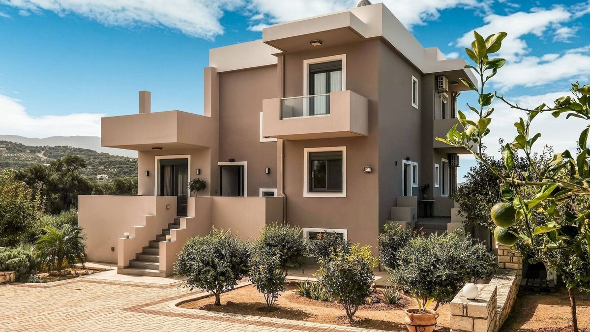 Platanes Villa | Villa in Crete with Stunning Sea Views