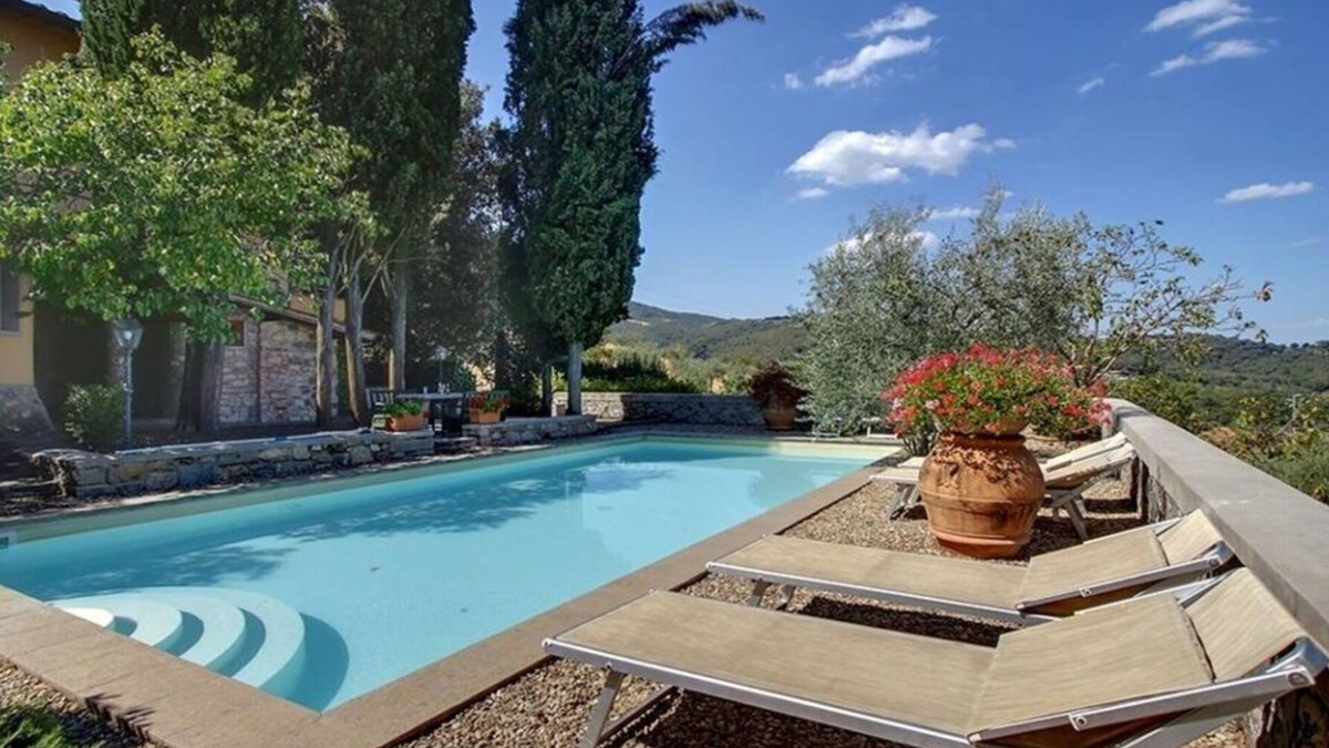 Ponte Agli Stolli Villa | Villa in Figline Valdarno with 4 bedrooms sleeps 10