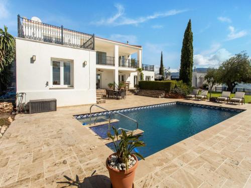 Gualchos Villa | Villa in Granada with Sea Views & Pool