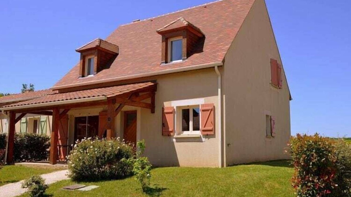Lanzac Villa | Villa in Lanzac with Private Garden