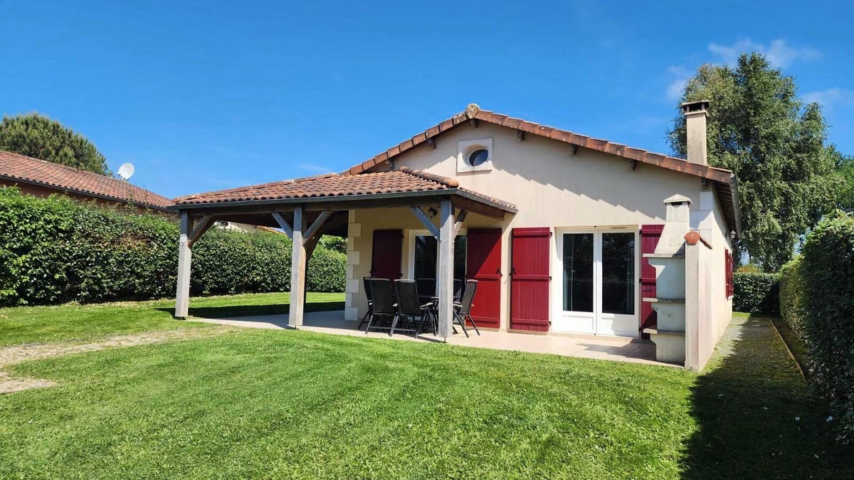 Les Forges House | Villa in Les Forges with Golf & Pool Access