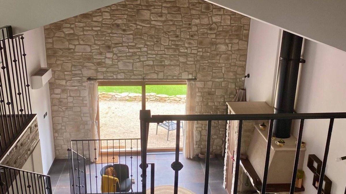 Roccamorice Villa | Villa in Majella National Park near the Celestine hermitages.