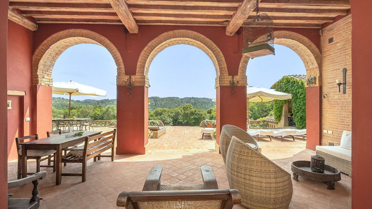Palaia Villa | Villa in Palaia with 5 bedrooms sleeps 10
