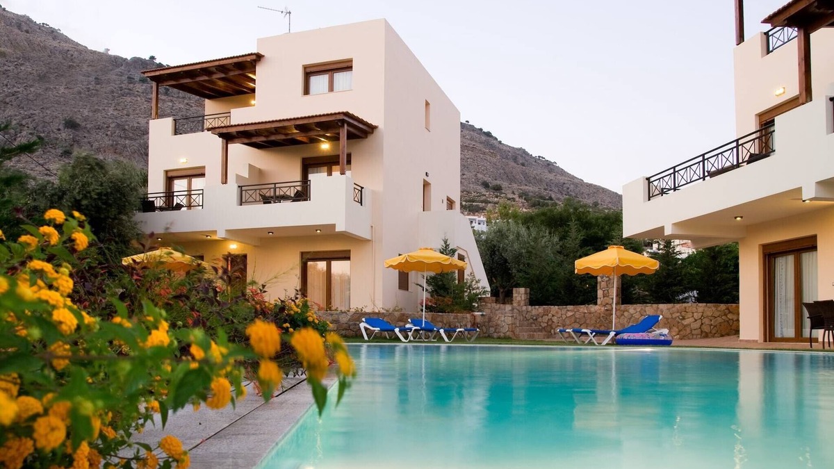 Pefkos Villa | Villa in Pefkoi near the Sea with Pool