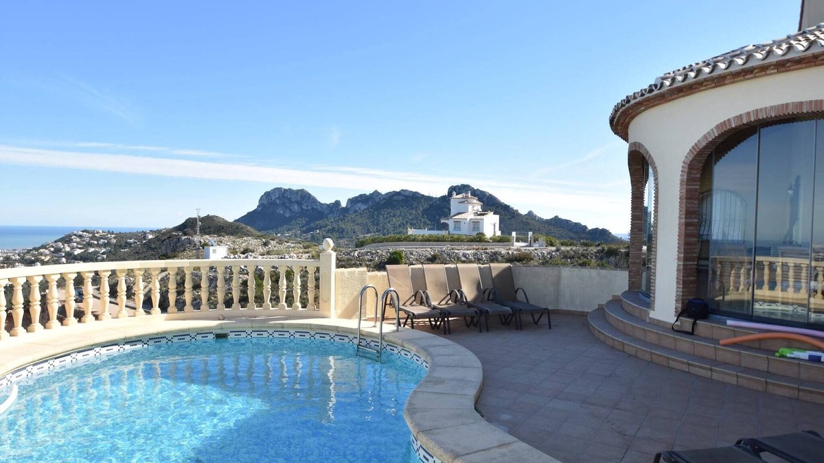 Rafol de Almunia Villa | Villa in Pego with Pool near Mediterranean Sea