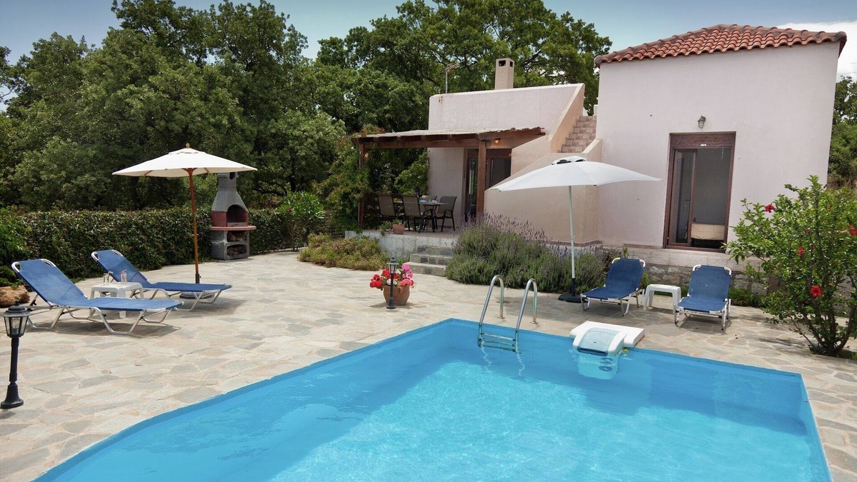 Atsipópoulon Villa | Villa in Prines with Sea View & Pool