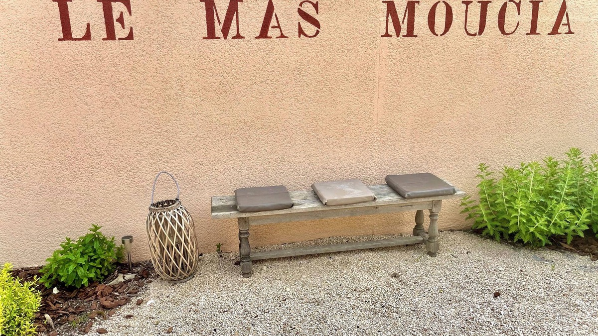 Mormoiron House | Villa in Provence with view of the Ventoux, 5 bedrooms, swimming pool, single storey, air conditioning