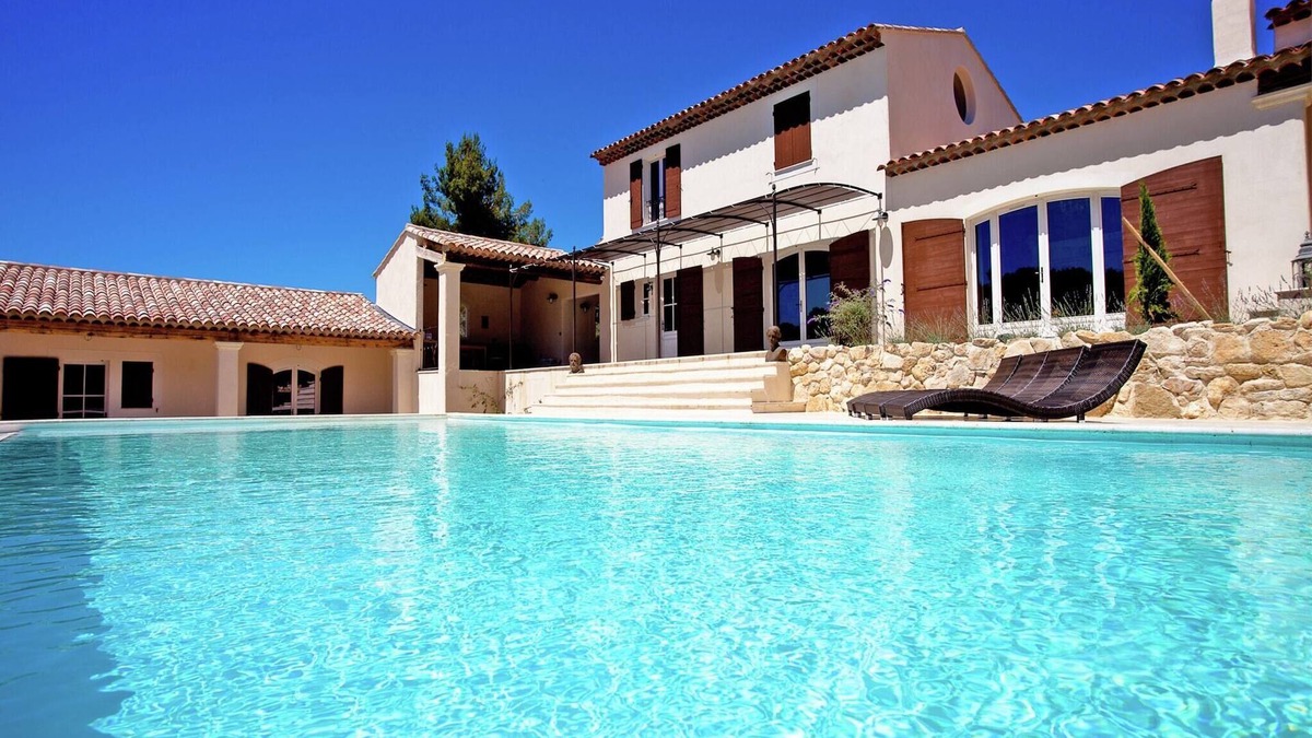Apt Villa | Villa in Provence with Infinity Pool