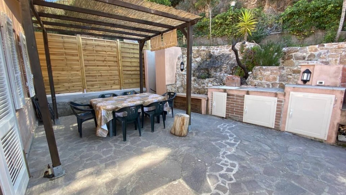 Bagnaia Apartment | Villa in Residence with outdoor space