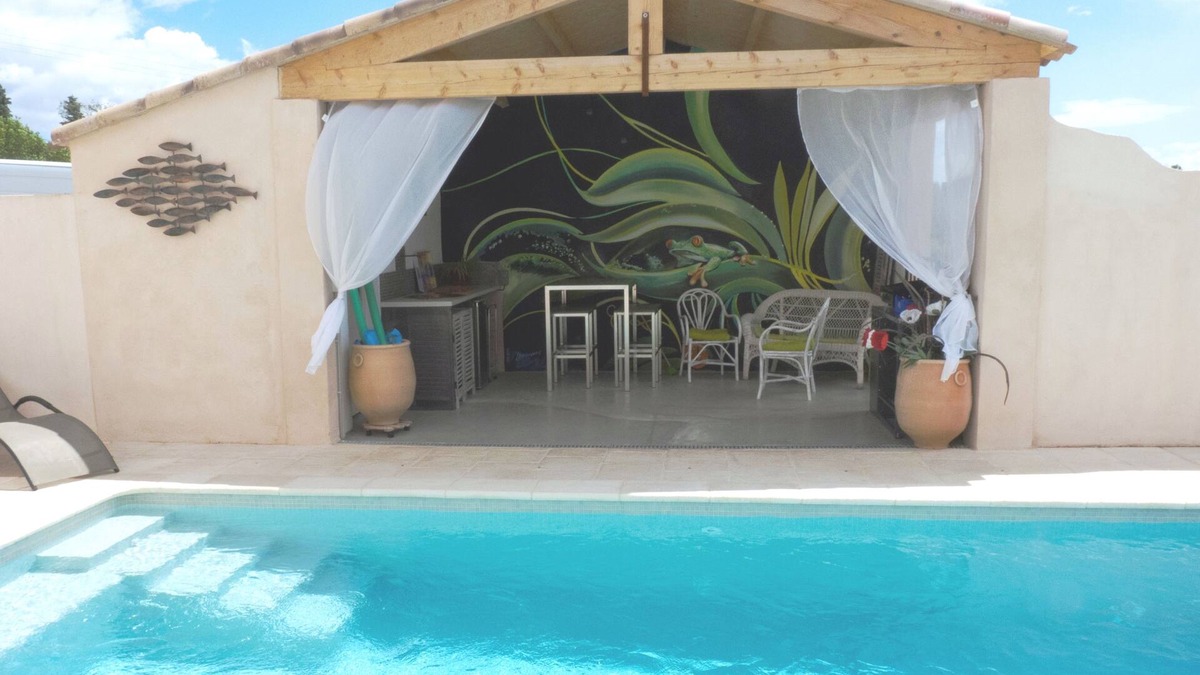 Bize-Minervois Villa | villa in the countryside with garden, terraces, private pool, air conditioning
